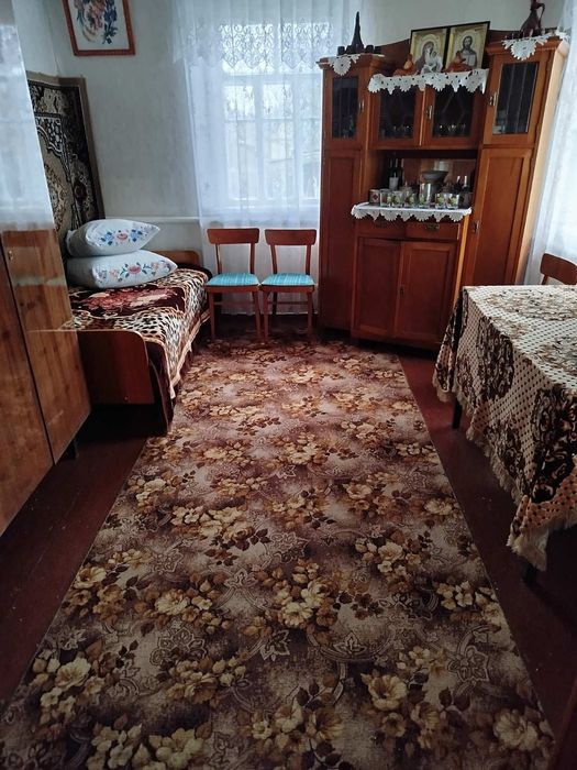 Продам будинок по вул. Ватутіна