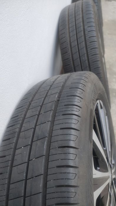 Koła TOYOTA AYGO X CROSS felgi 17 cali 4 x  100,opony  Goodyear  175 / 65 / 17
