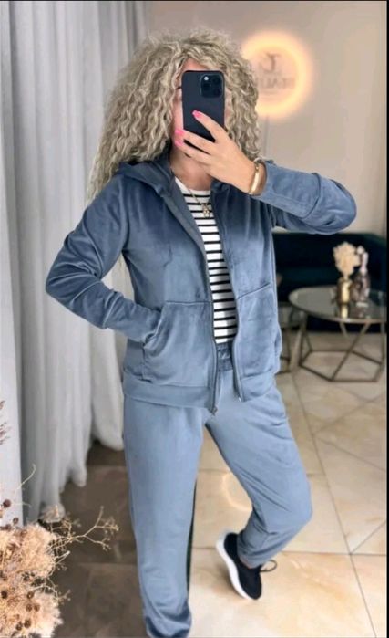 Спортивний  костюм