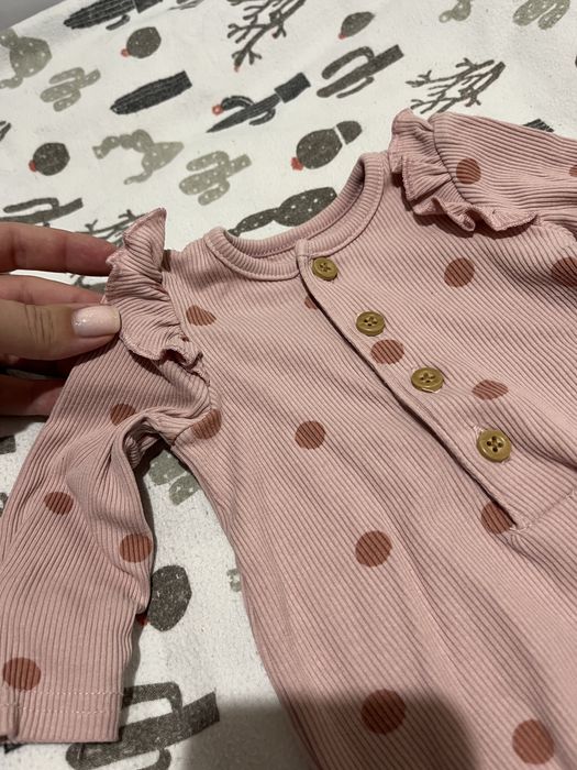 Человечки на девочку