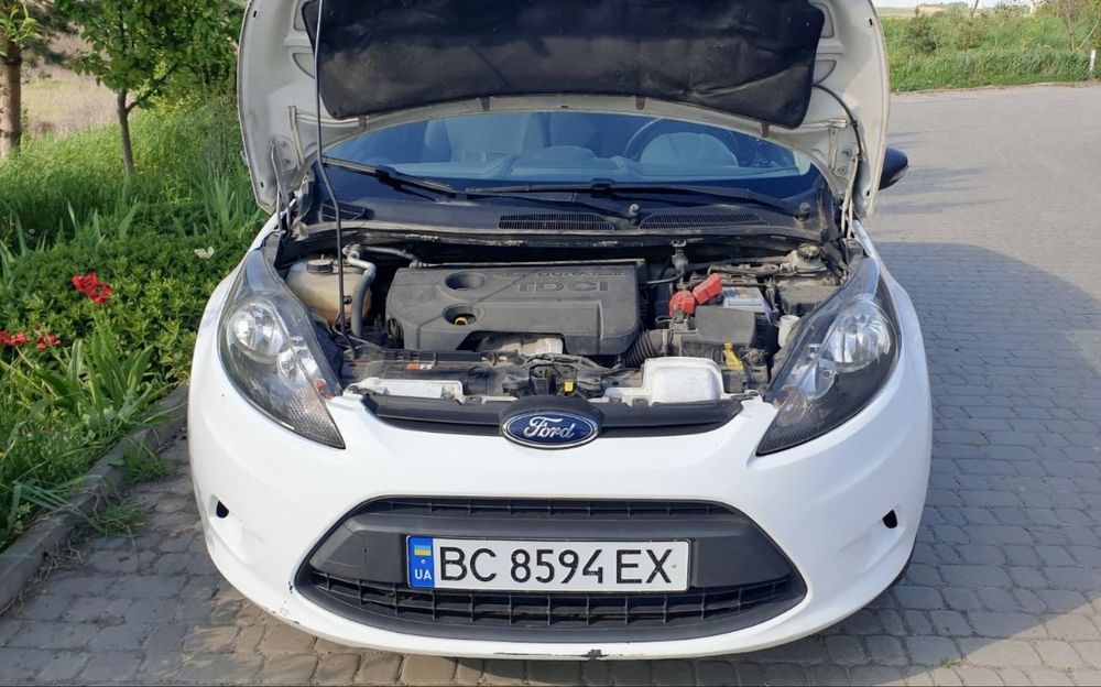 Продаж Авто Ford Fiesta 1.4 дизель 2011