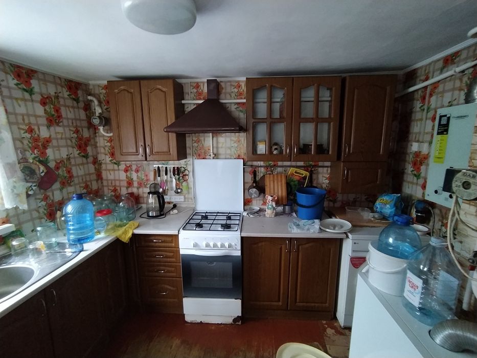 Окремий будинок в місті , 13сот.землі  р-н Богунія. Біля кар'єру.