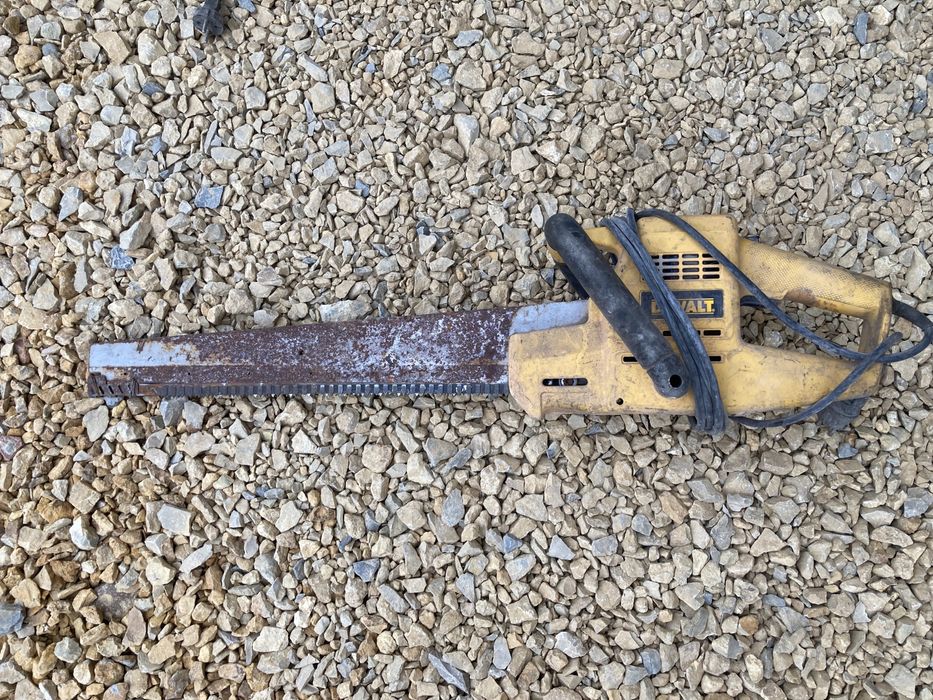 Aligator dewalt piła do pustakow