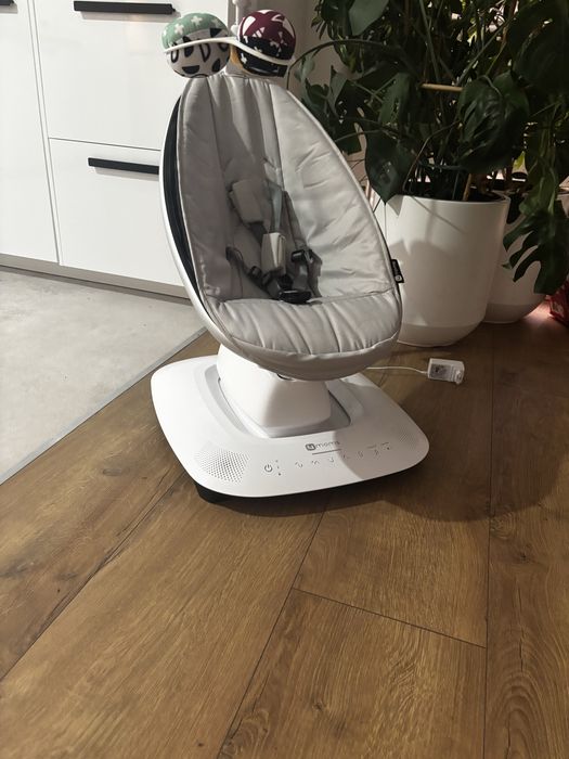 4moms mamaRoo 5.0 Classic Grey | Bujaczek Leżaczek Elektryczny