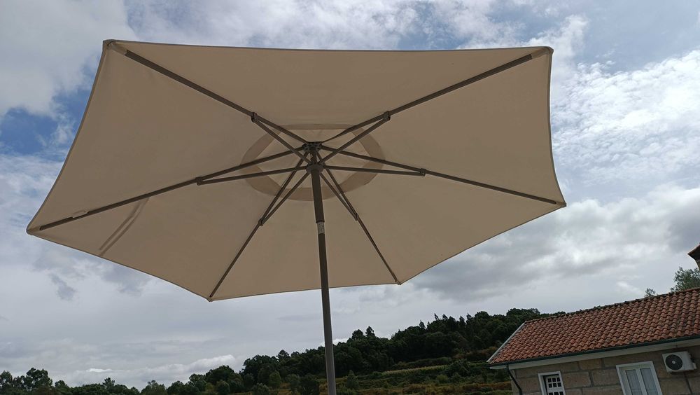 Guarda-Sol Beje-Cinza 3,0m