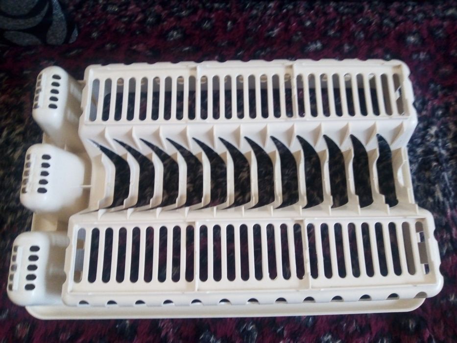 Suszarka do naczyń ociekacz