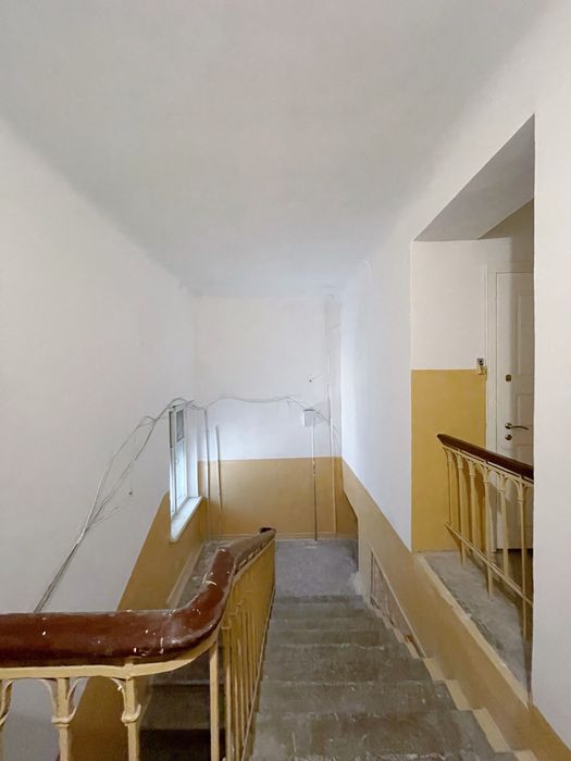 Без комиссии риелтору Продам двухком. кваритру ул Ефремова Ворошилова