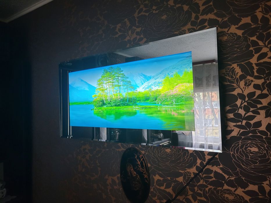 Obraz że szumem wody