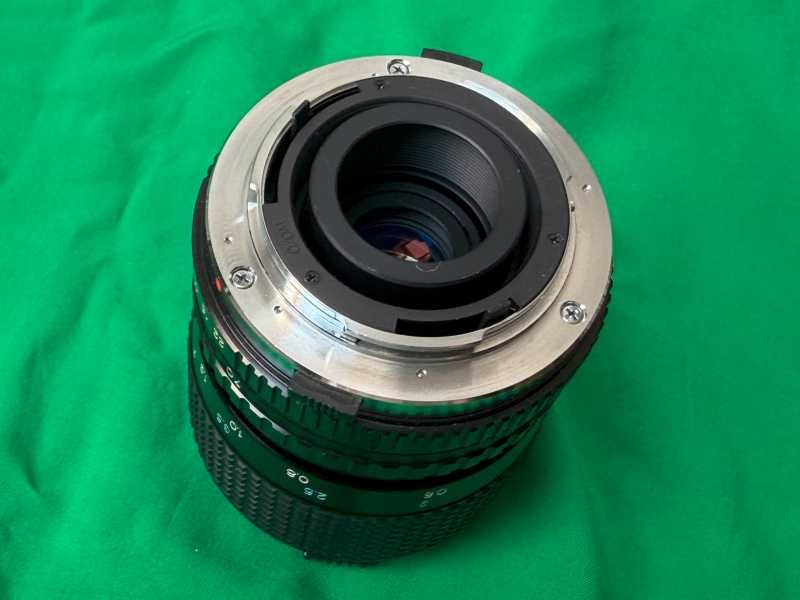 Tokina 35-70 mm F4 Olympus OM mount
