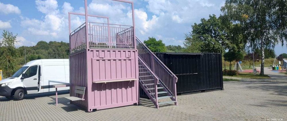 Kontener gastronomiczny RÓŻOWY z antresolą (2)