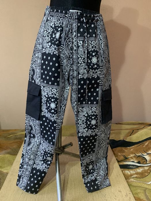 Spodnie czarno-białe wzór bandamy Bershka roz. XS