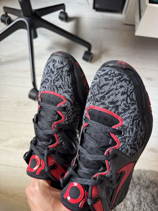 Buty sportowe do koszykówki Nike KD15 Bred
