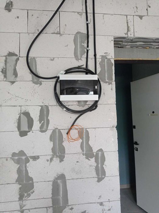 продам трехкомнатную квартиру, новострой, жк Легенда