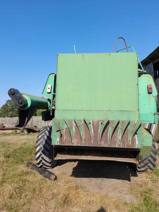 ДОН-1500Б комбайн зернозбиральний