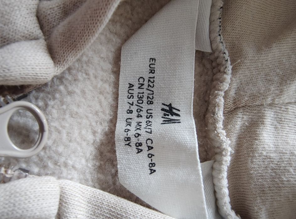 Dres dziewczęcy rozmiar 122/128