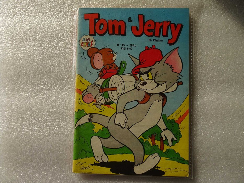 Livro EBAL - Tom & Jerry em cores nº 15