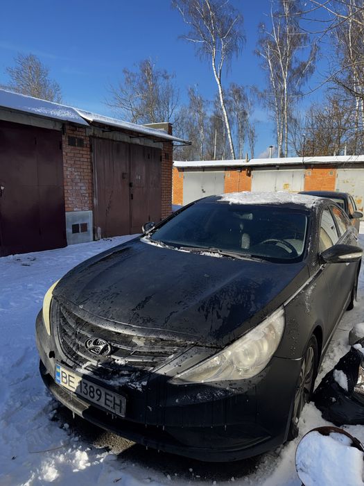 Hyundai Sonata 2.4 Hybrid читати опис