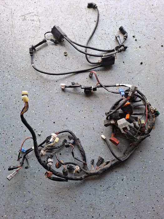 Suzuki DL 650 cewka wiązka instalacja cewki