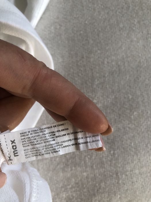 Biała bluza damska krótka