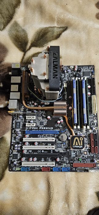 Продам материнську плату с процессором та озп