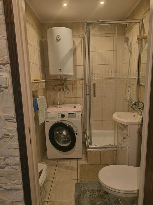 Wynajme mieszkanie 2-pokojowe parter Łask.