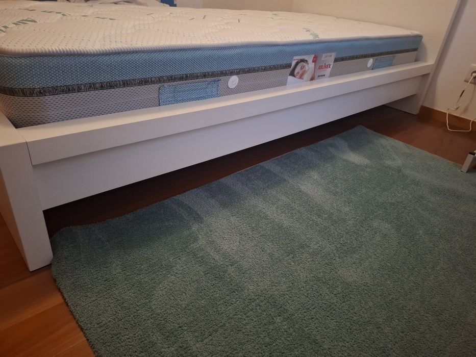 Cama MALM óptimo estado
