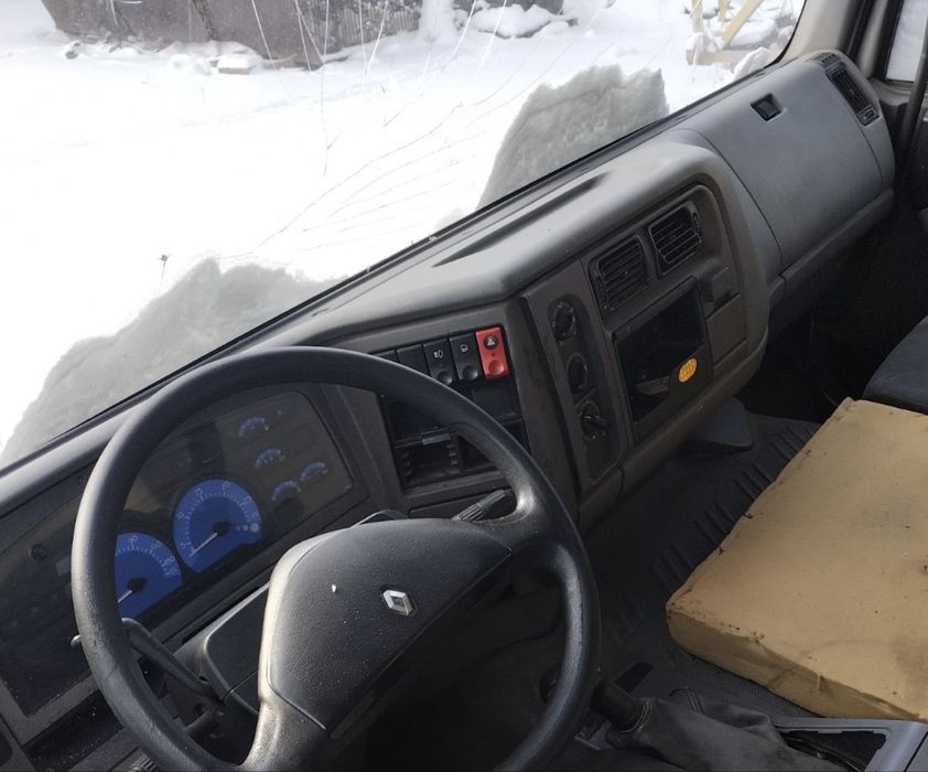 Рено Премиум 270 (не на ходу)