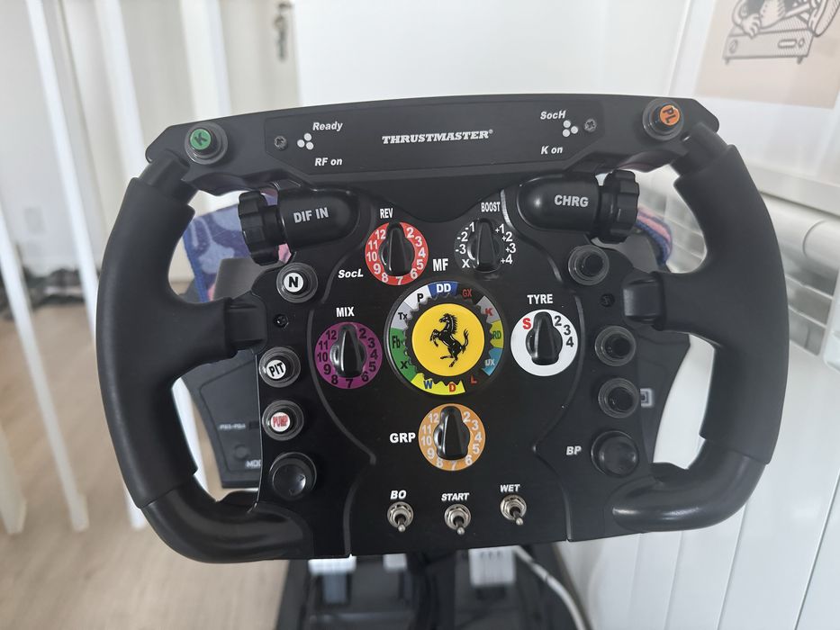 Thrustmaster T300RS + Next Level Racing Wheel Stand Lite + Thrustmaster F1 Wheel add-on