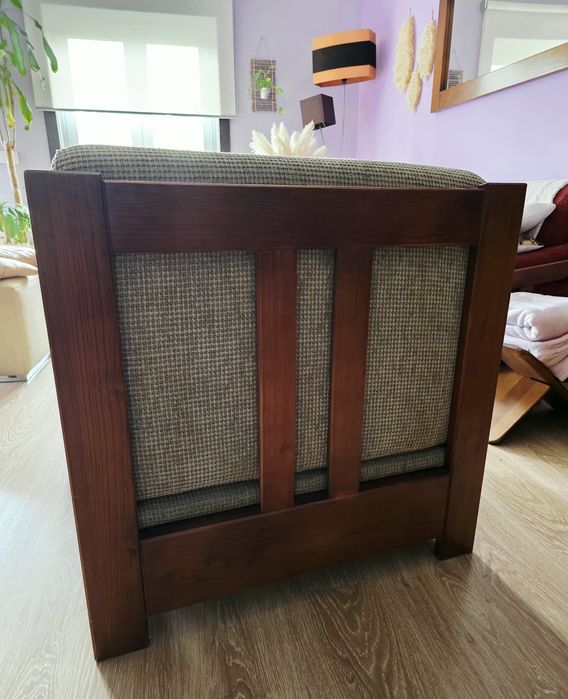 Conjunto de sofás: 1 de 3 lugares e 2 caldeirões usados