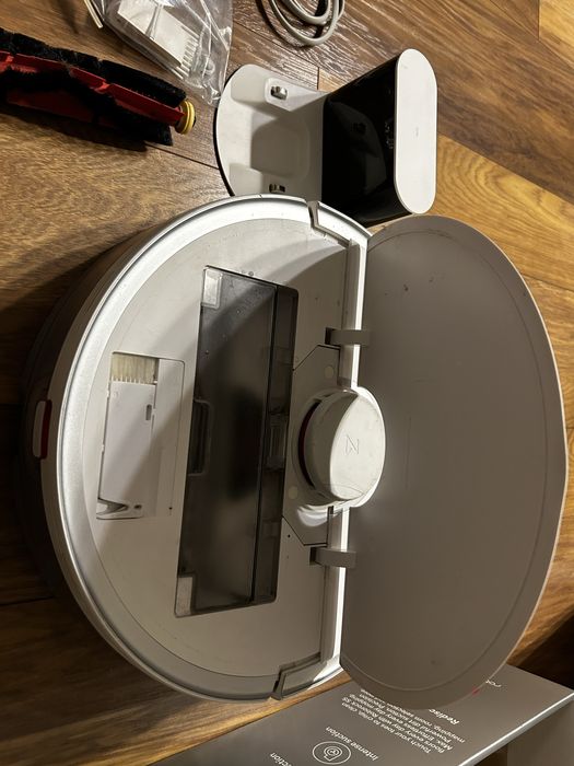 Sprzedam odkurzacz roborock S5max