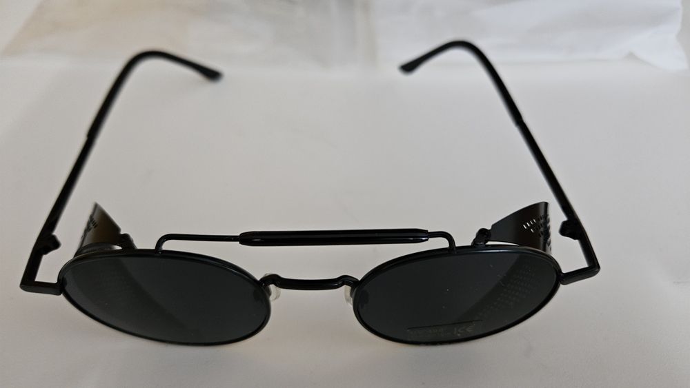 Óculos Retro Vintage Punk (Novos)