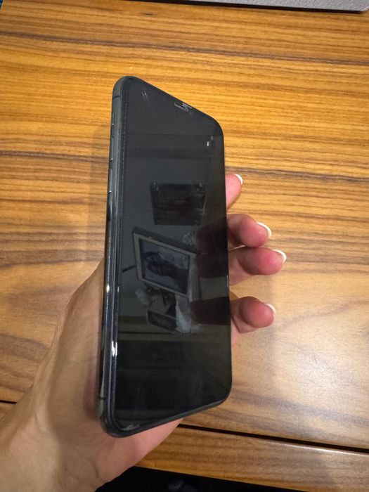 iPhone 11 Pro bom estado