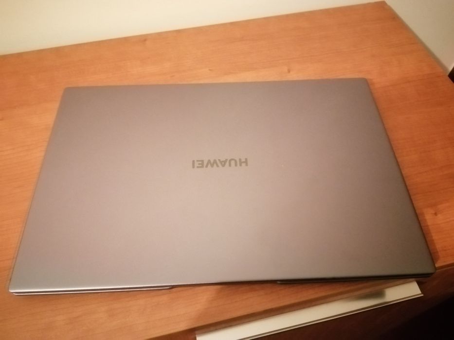 Caixa de Portatil da Huawei 14''