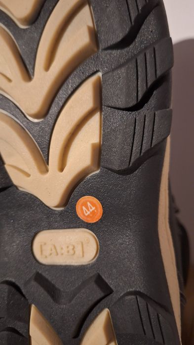 Buty nowe męskie zimowe kolor szary rozmiar 44