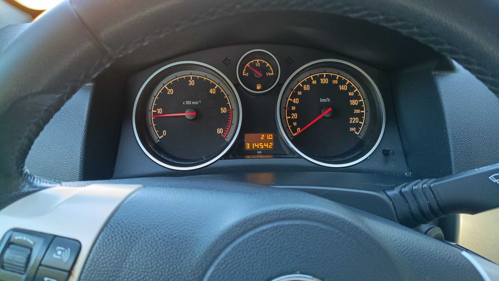 Opel Astra H 1.9 CDTI 100 KM, 2007