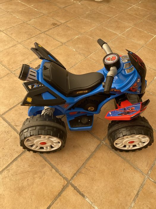 Mota eletrica crianca nova