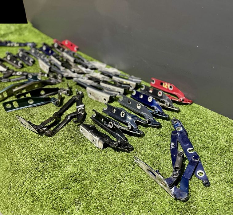 Петлі капота ліва права Петля Петли Гольф 4 5 6 Тоуран Бора Jetta Golf