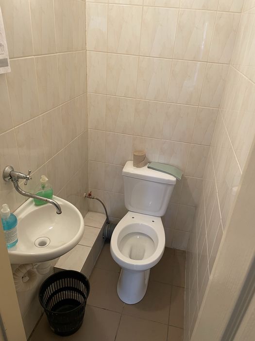 Працюючий бар на Молодіжному