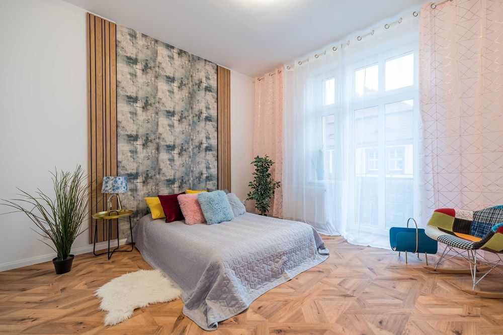 Piękne 3 pok. 54 m2 świeżo po remoncie. BALKON. Piękna kamienica.