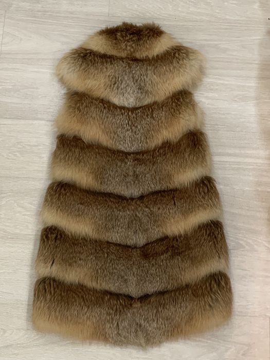 Жилетка, Натуральная лиса