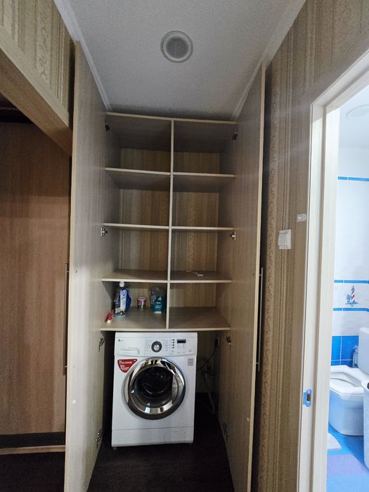 Сдам шикарную 4к квартиру на Лазурном. Автономное газовое отопление