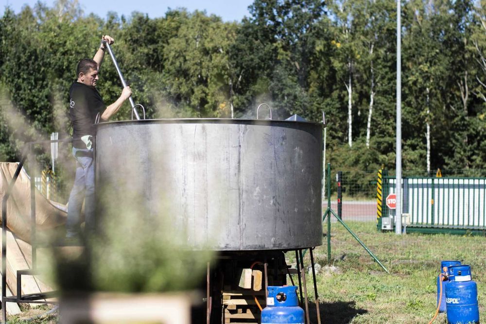 Ogromny gar gotowanie atrakcja na imprezy piknik plener Szczecin