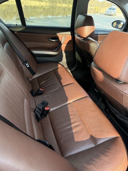 BMW e90 325i 2006 rok