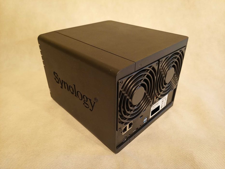 Dysk sieciowy, serwer plików, NAS, Synology DS415+
