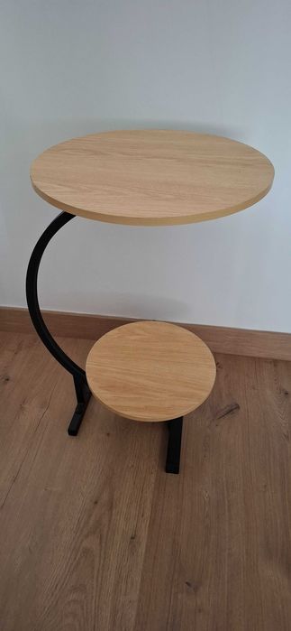 Mesinha de sala de estar