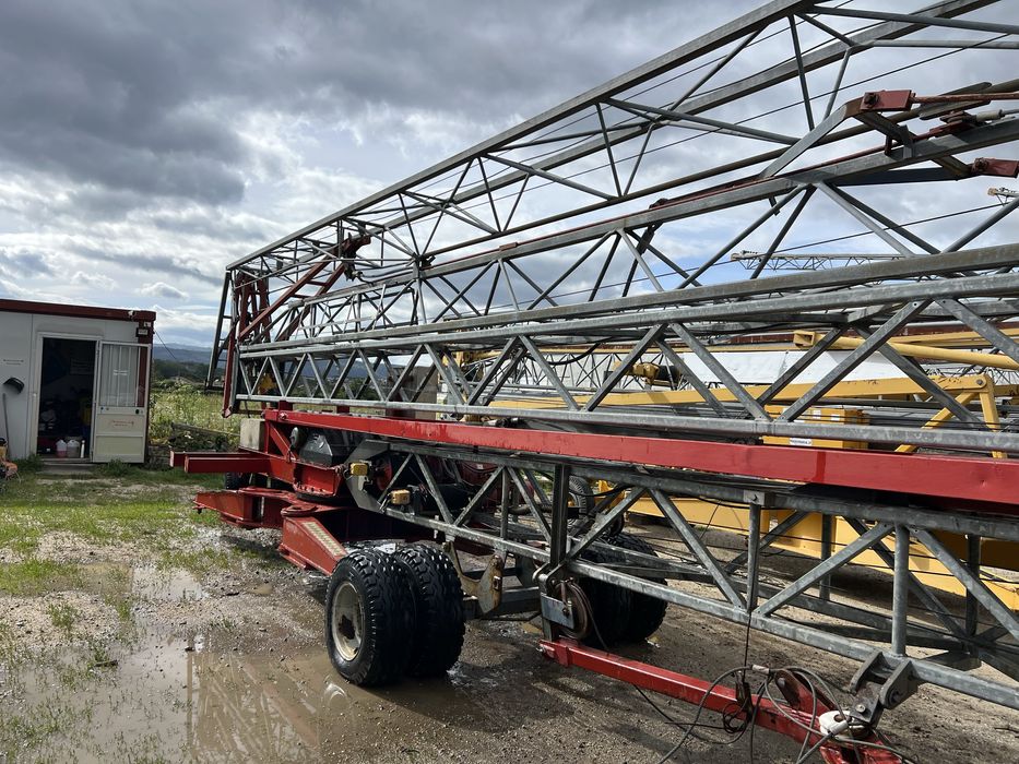 Grua hidraulica 27 metros 2000 kilos