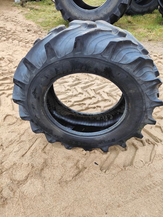 Opona 360/70 R24 Taurus point7