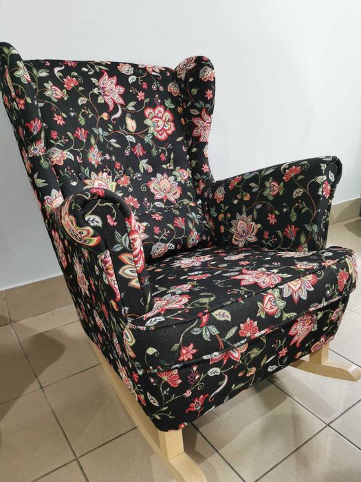 Fotel uszak kwiaty kolory hiszpański żakard