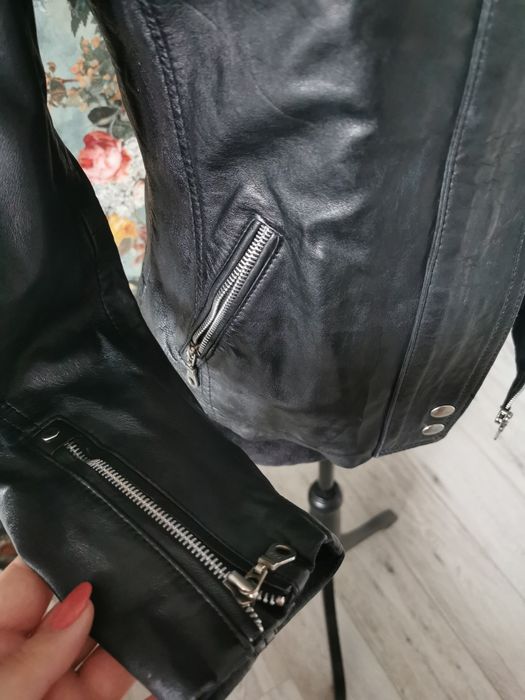 Kurtka skórzana Stradivarius S