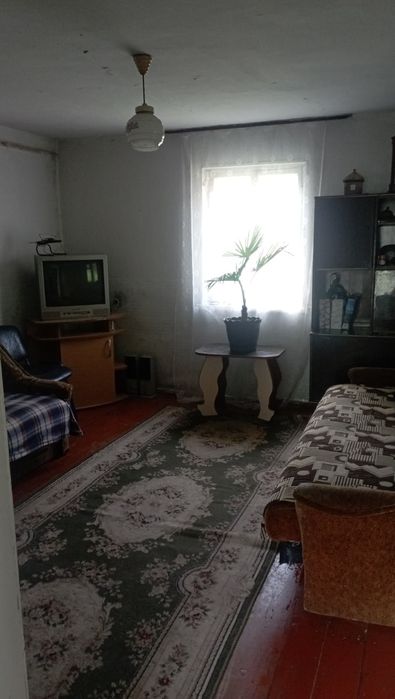 Продам дачний будинок